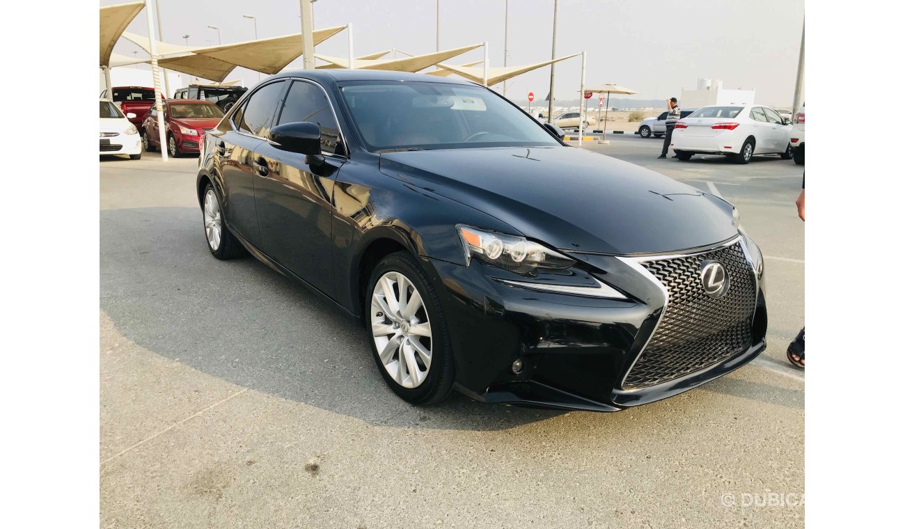 Lexus IS 200