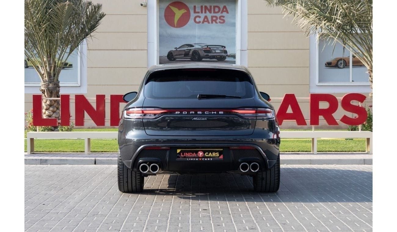 بورش ماكان Std 2.0L (252 HP) Porsche Macan 2023 GCC under Agency Warranty and Service Contract with Flexible Do