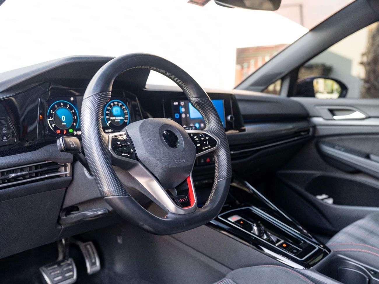 فولكس واجن جولف GTI Sport 2.0T