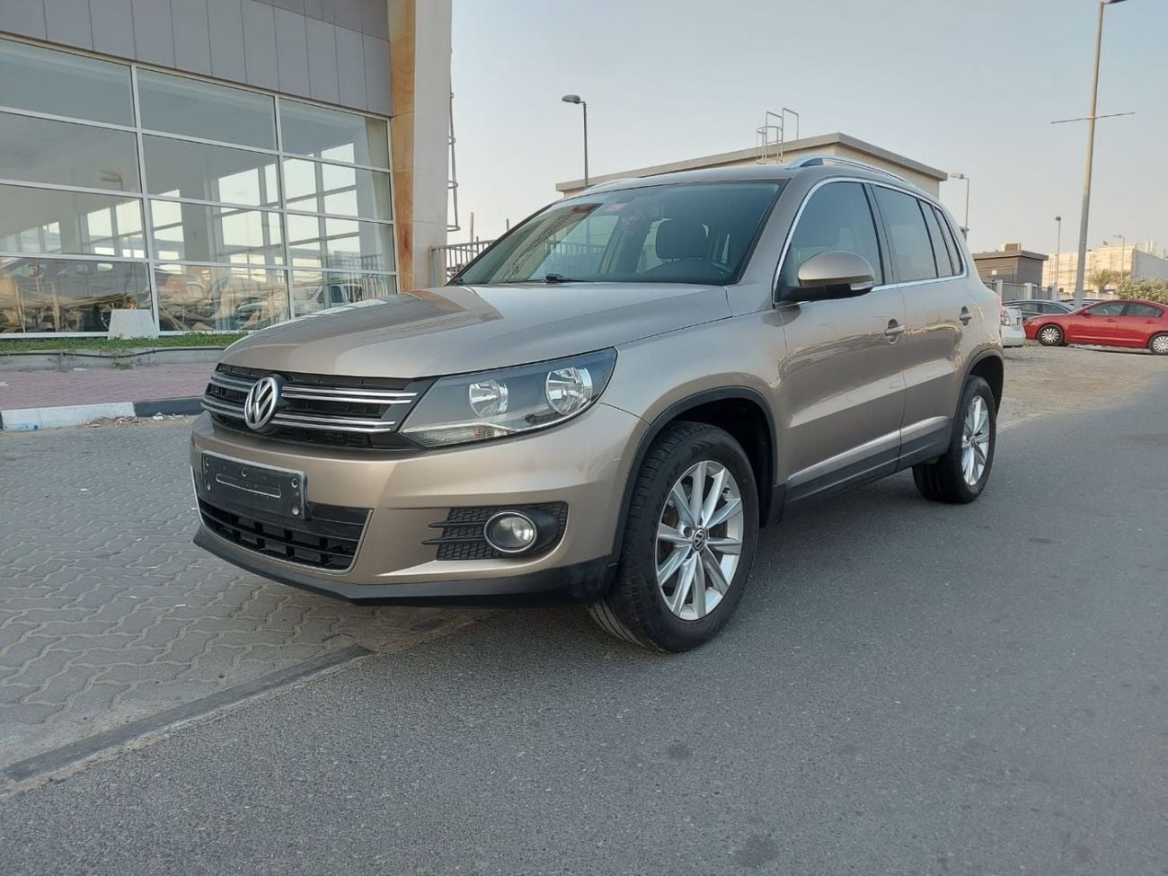 Volkswagen Tiguan Sport & Style 2.0L