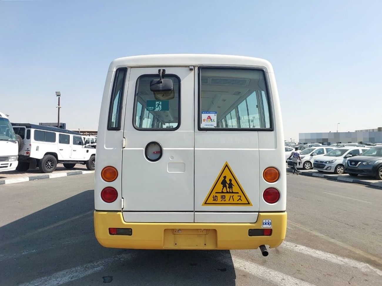 Mitsubishi Rosa MITSUBISHI ROSA BUS RHD 2004 MODEL 4.2L DIESEL MANUAL(PM00676)
