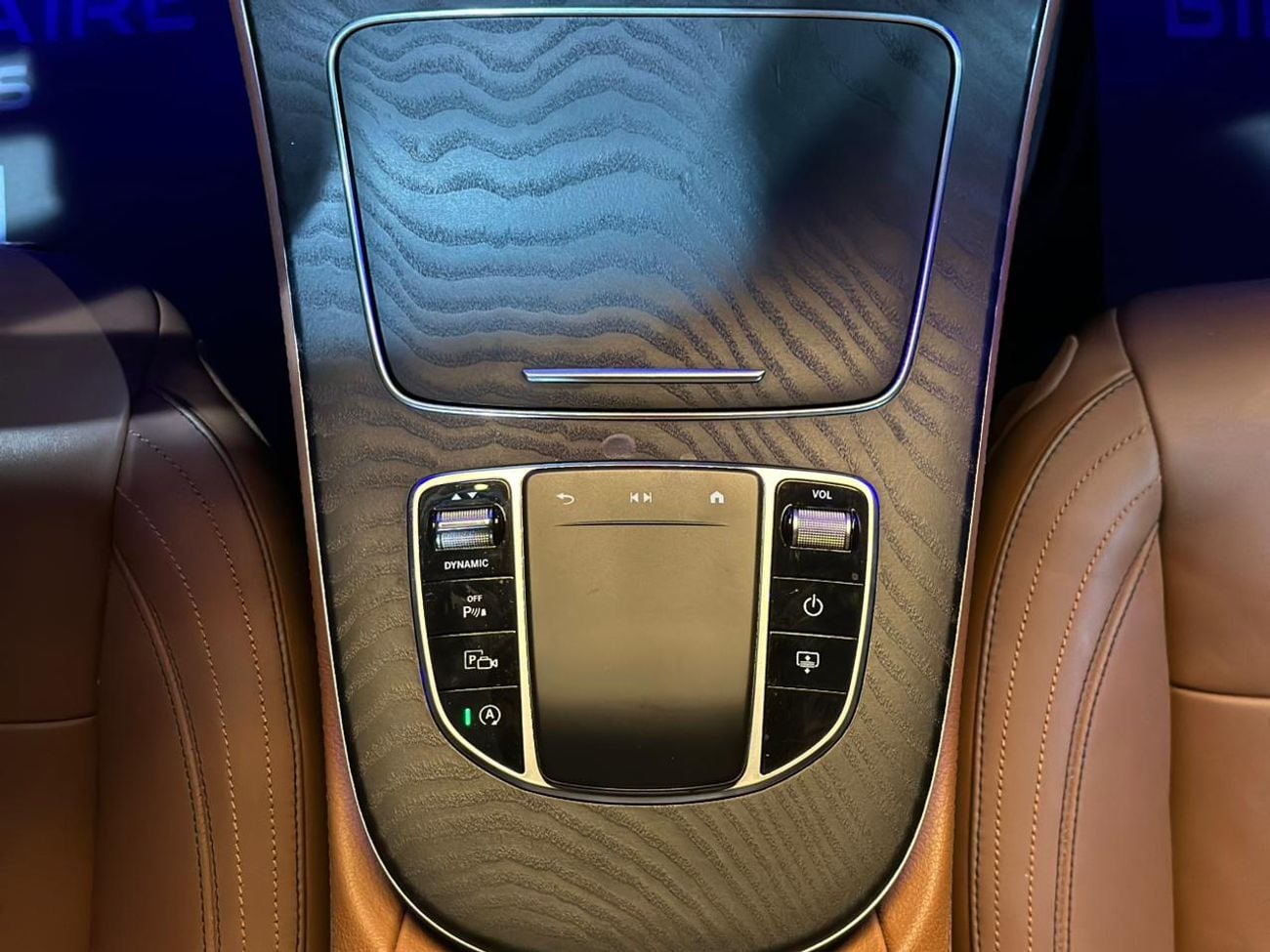 مرسيدس بنز E300 3.0L