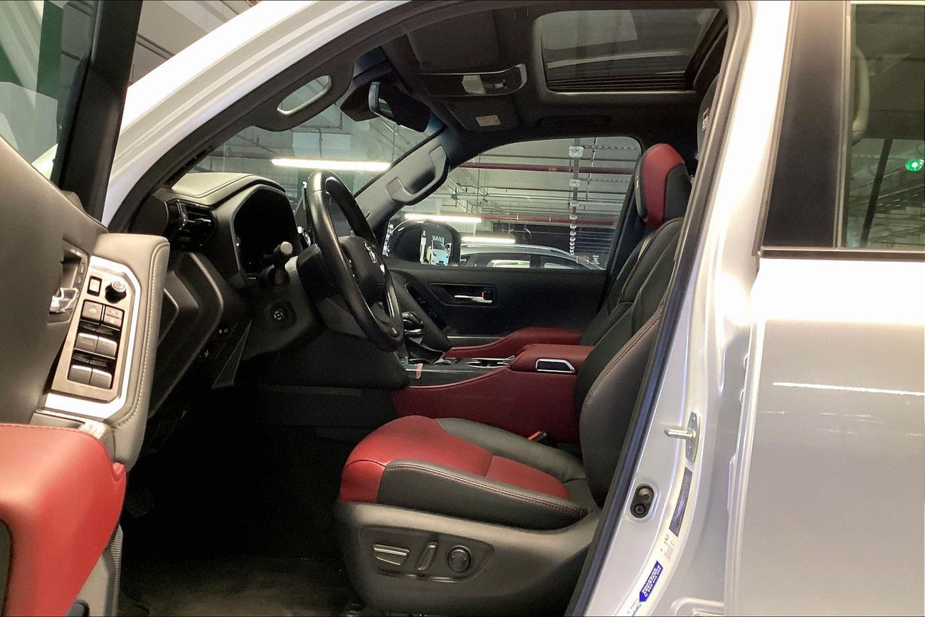 تويوتا لاند كروزر GR - Sport | شامل الضمان | 0 ﺪﻔﻋﺓ ﺃﻮﻟﻯ