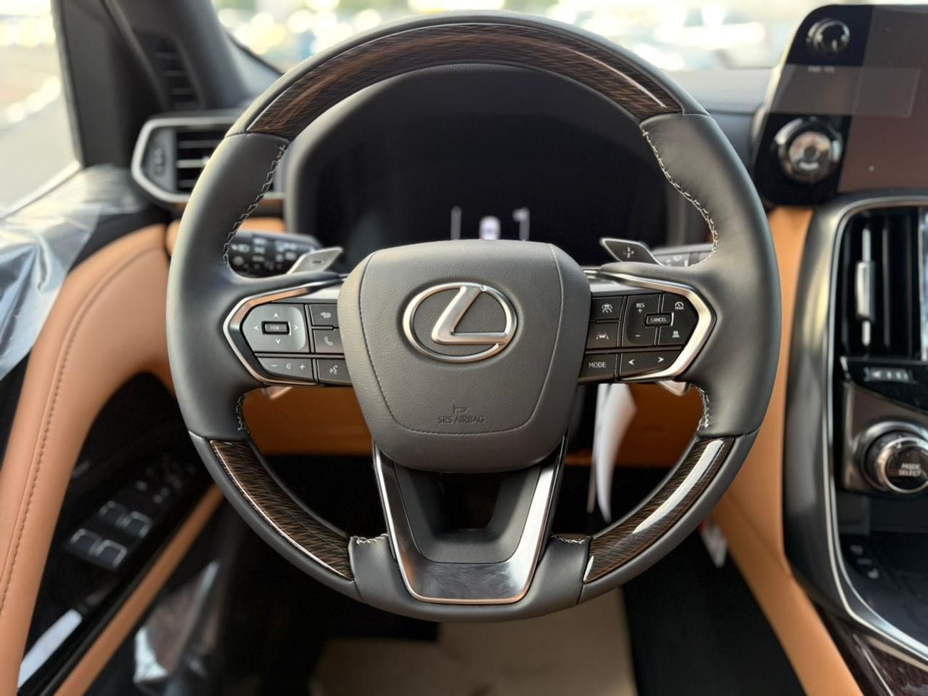 لكزس LX 600 Lexus LX 600 2026 Lexus LX600 Signature 3.5L AT Petrol (Black)