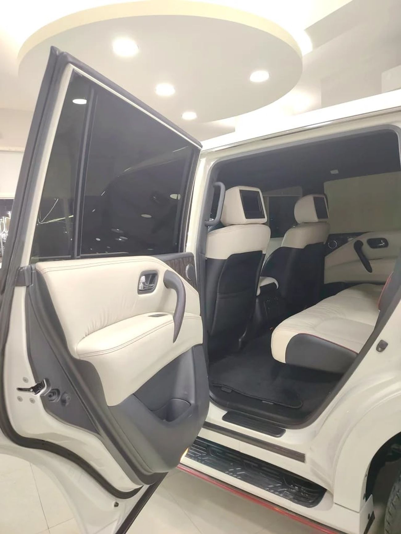 Nissan Patrol Nismo 5.6L nismo GCC