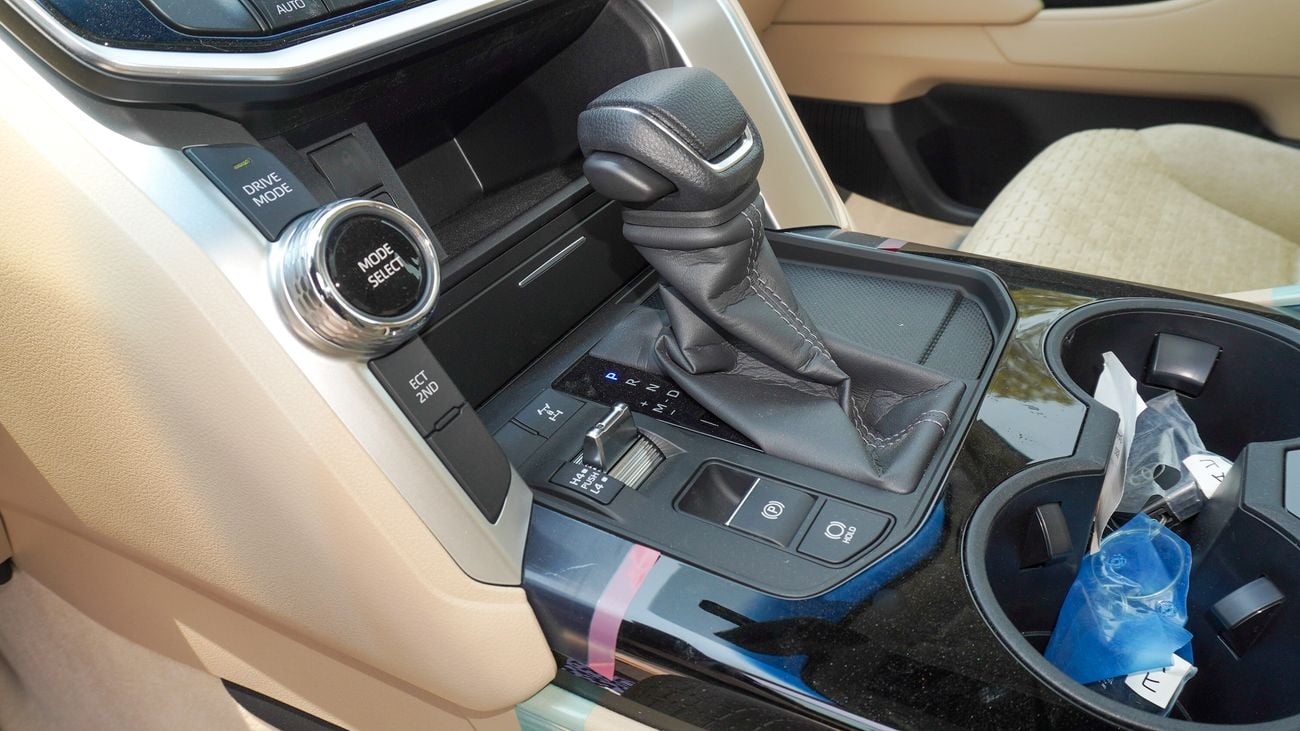 Toyota Land Cruiser GXR 3.5L V6 TWIN TURBO