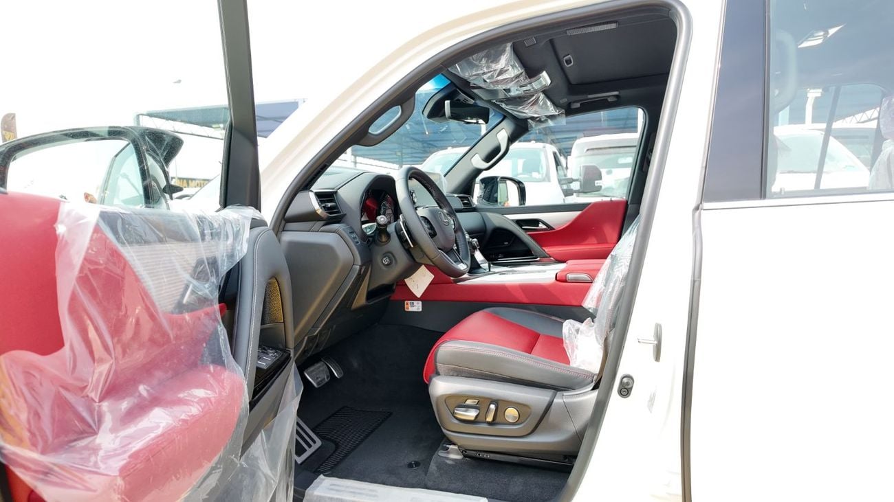 لكزس LX 700h F Sport