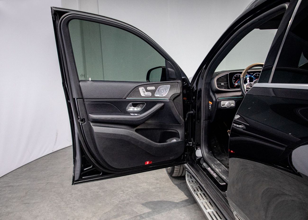 مرسيدس بنز GLS 580