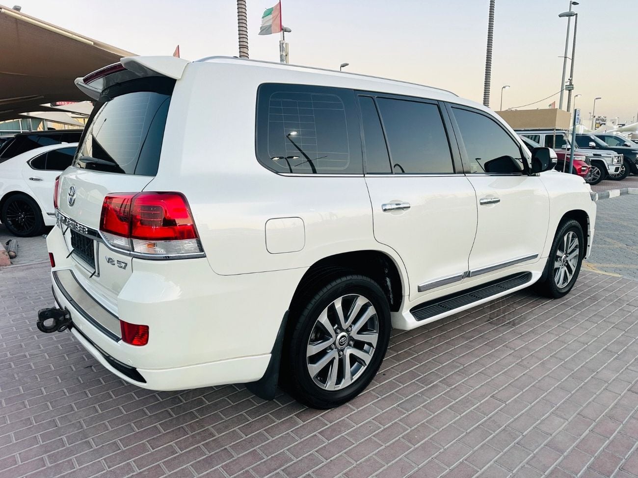 Toyota Land Cruiser VXR