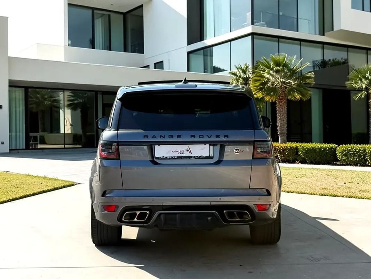 Land Rover Range Rover Sport MID SVR 5.0L (550 HP) RANGE ROVER SPORT SVR CARBON EDITION 5.0L V8 SC A/T | 2022 | AED 3,760 per mon