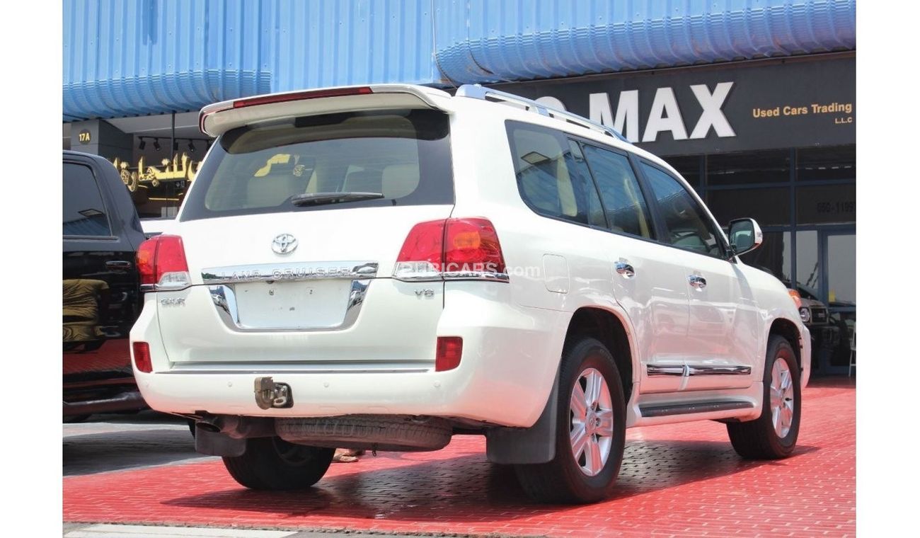 Toyota Land Cruiser GXR V8, GCC