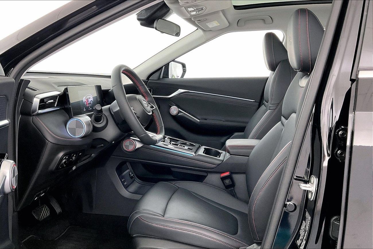 Volvo XC60 T5 R Design | 1 year free warranty | 0 Down Payment