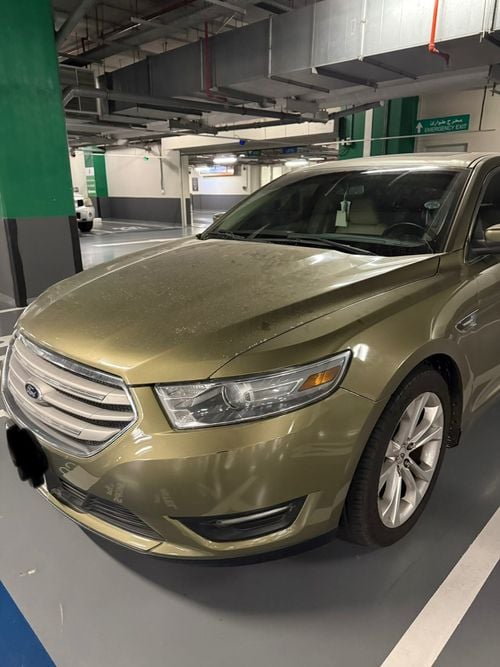 Ford Taurus SEL
