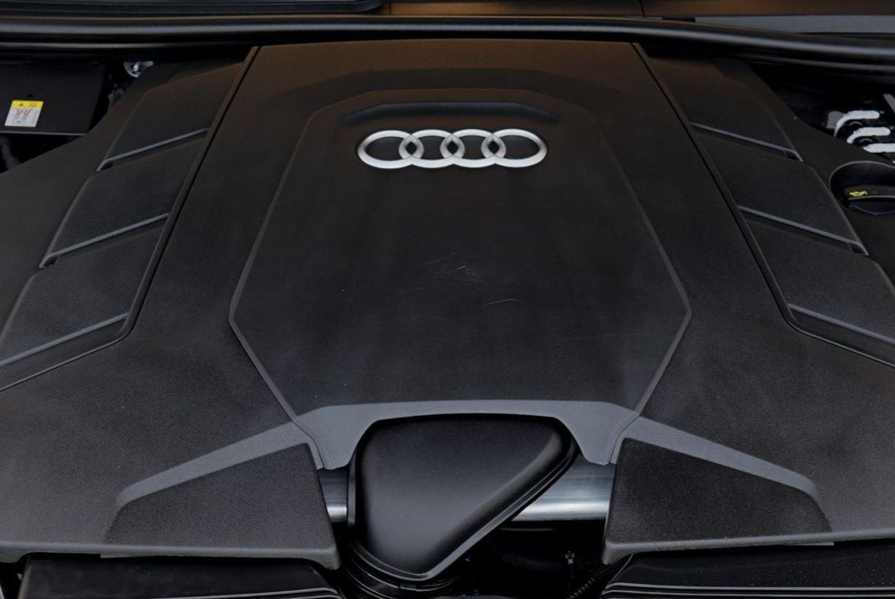 أودي Q8 55 TFSI quattro S-لاين