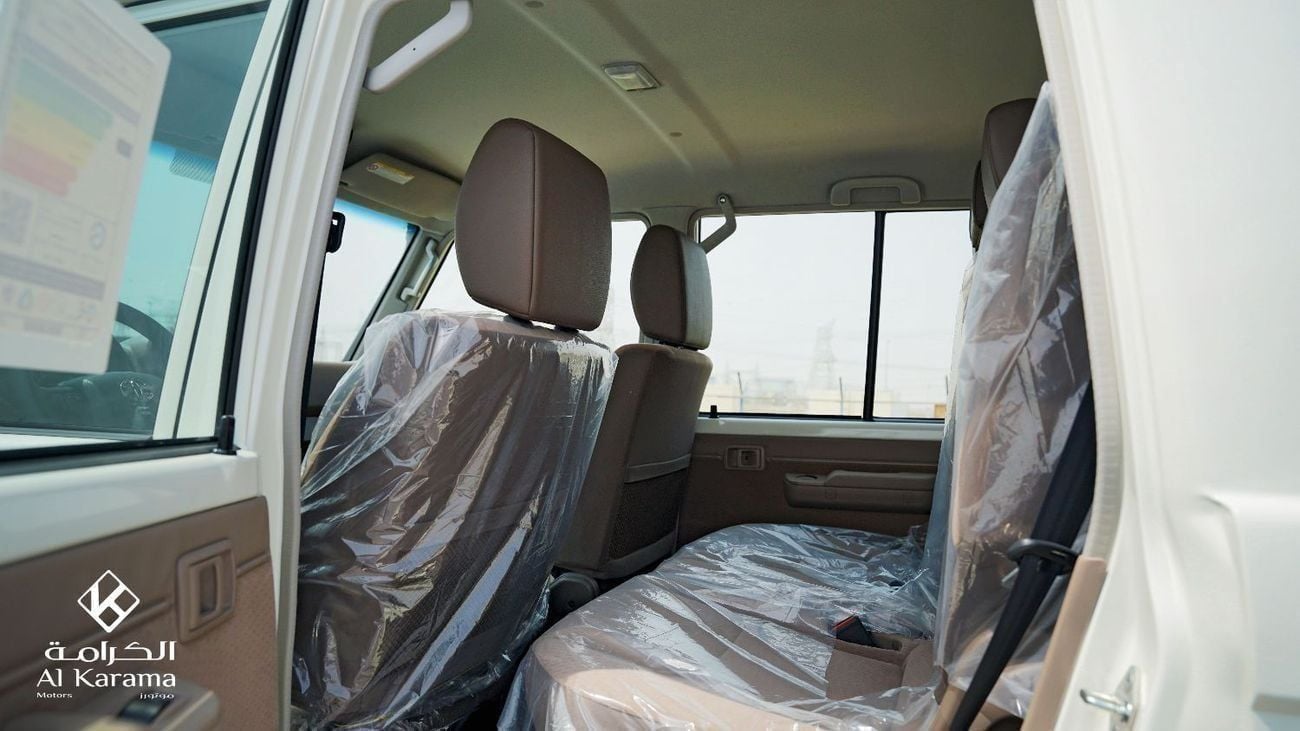 Toyota Land Cruiser 70 LC76 | 2.8L | 4WD Manual Transmission | GCC Specs | Rear Camera | Power Mirror