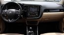Mitsubishi Outlander GLX Basic ACCIDENTS FREE - ORIGINAL PAINT - GCC - 7 STR - ENGINE 2400 CC - V4