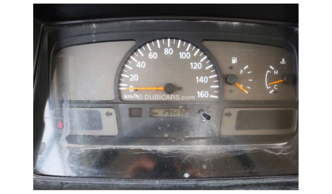 نيسان سيفيليان 2014 | NISSAN CIVILIAN A/C 30 SEATER BUS WITH GCC SPECS AND EXCELLENT CONDITION