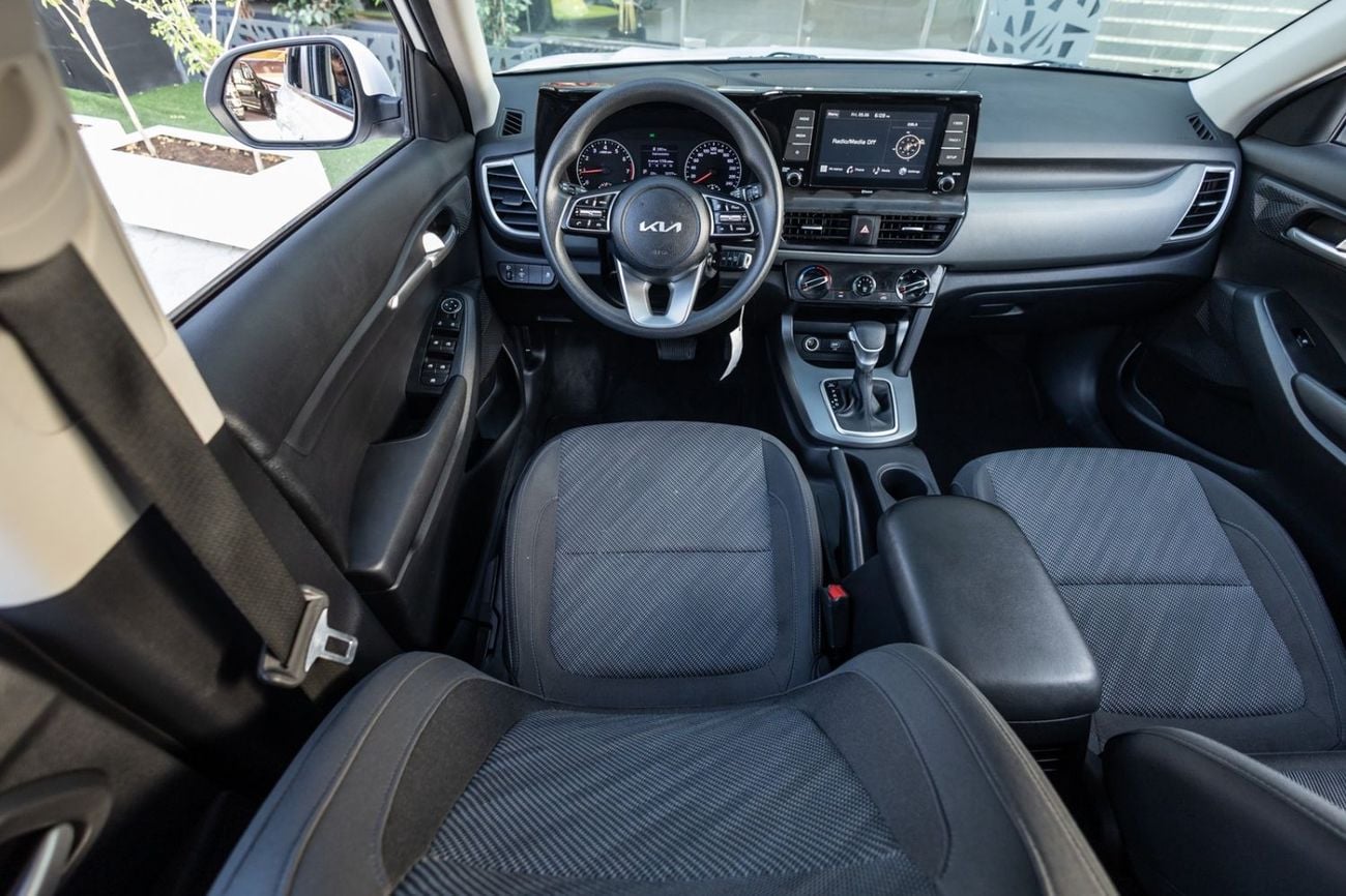 Kia Seltos Kia Seltos LX 2023 GCC | Warranty for 905.00 AED monthly