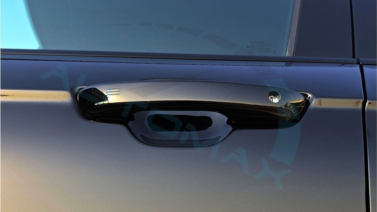 Jeep Grand Cherokee LAREDO 2024 4WD GCC With 4 Years Or 100,000 Km Warranty @Official Dealer