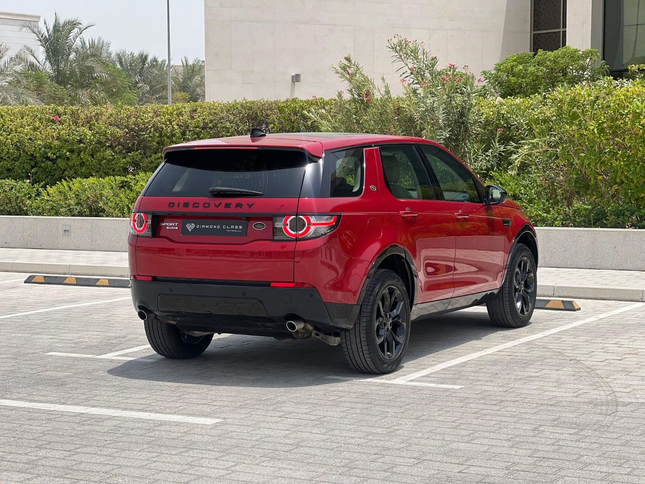 Land Rover Discovery Sport Si4 HSE 2.0L (5 Seater)