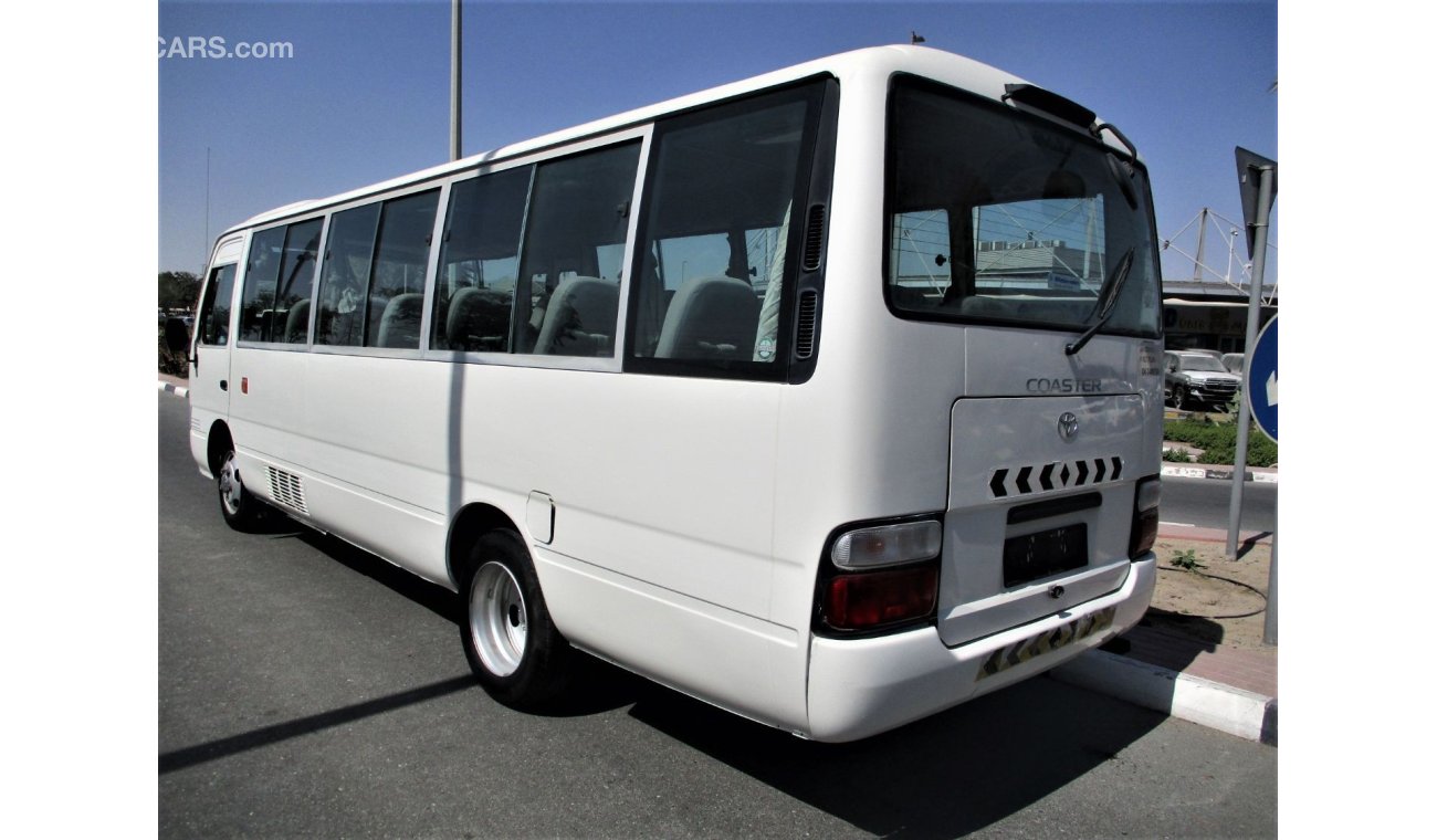 Toyota Coaster TOYOTA COASTER 2014 GULF SPACE 30 SEATER ORGINAL PAINTS ,ACCIDENT FREE 100%