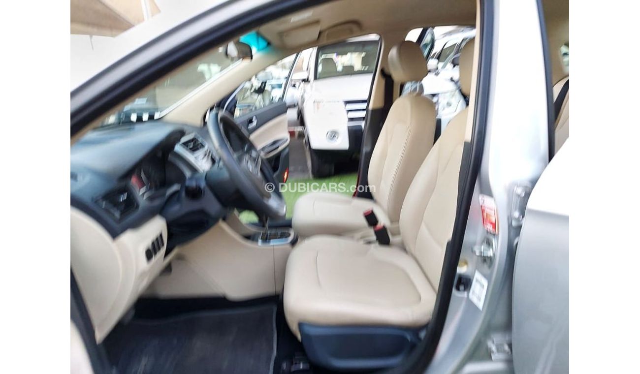 JAC J4 Jac J4 model 2016 Silver Coulour Sensor Leather seat very Condition