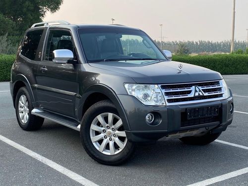 Mitsubishi Pajero Mitsubishi Pajero GLS 2011 V6 3.8L Full Option - Perfect Condition