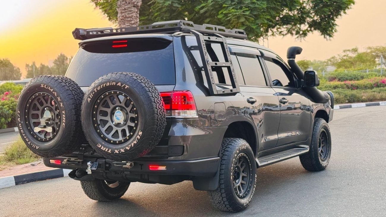 تويوتا لاند كروزر HEAVY OFF-ROAD MODIFIED | AUTOMATIC TRANSMISSION | 4.5L DIESEL ENGINE | 4WD | ROOF TENT & AWNING