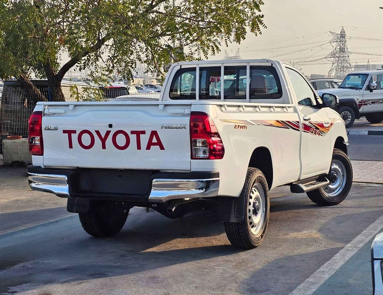 Toyota Hilux GLSG SINGLE CABIN || 2.7L PETROL M/T 4WD / CHROME BUMPERS / DVD+CAMERA (CODE # GLS-G-SC)
