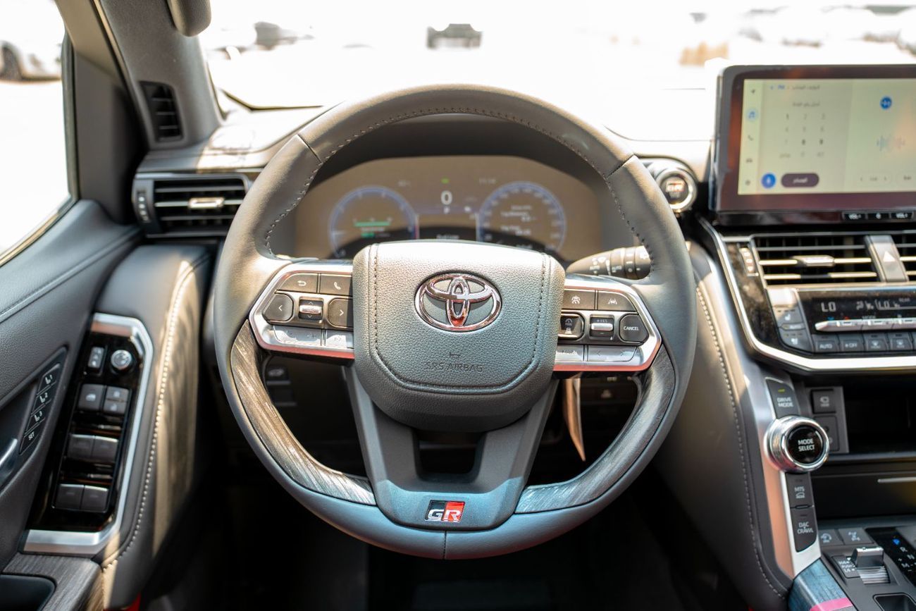 تويوتا لاند كروزر لاند كروزر GR 3.5 لتر هجين 2025