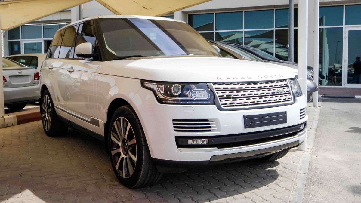 Land Rover Range Rover Vogue SE Supercharged for sale AED 245,000