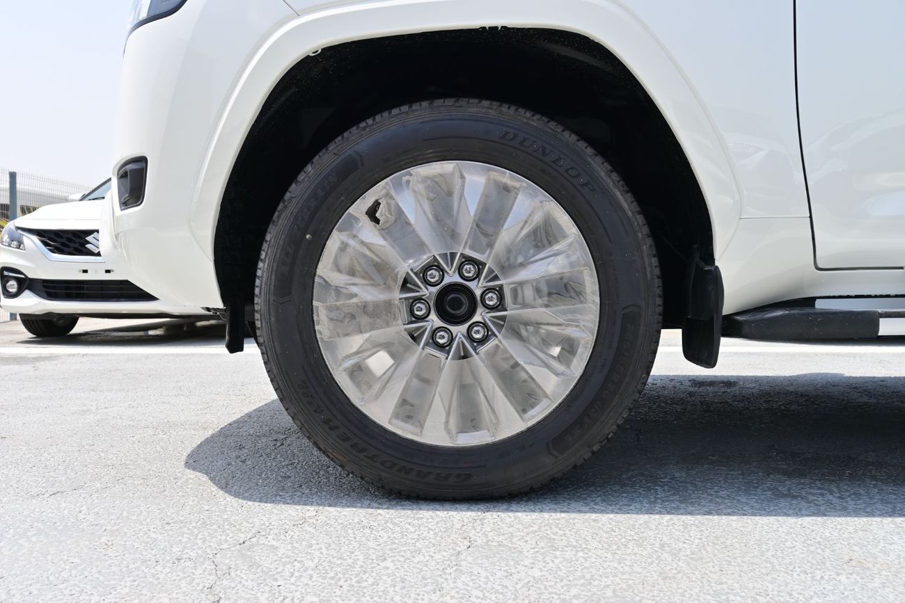 Toyota Land Cruiser GXR 4.0L Toyota Land Cruiser GX-R 4.0L V6 Petrol, 4WD