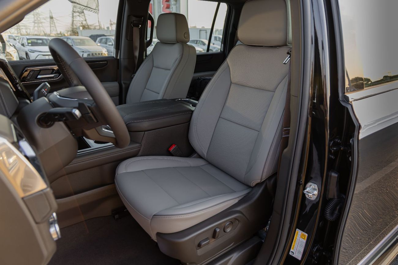 GMC Yukon XL GMC Yukon XL Elevation | 2025 | 2WD (Export)