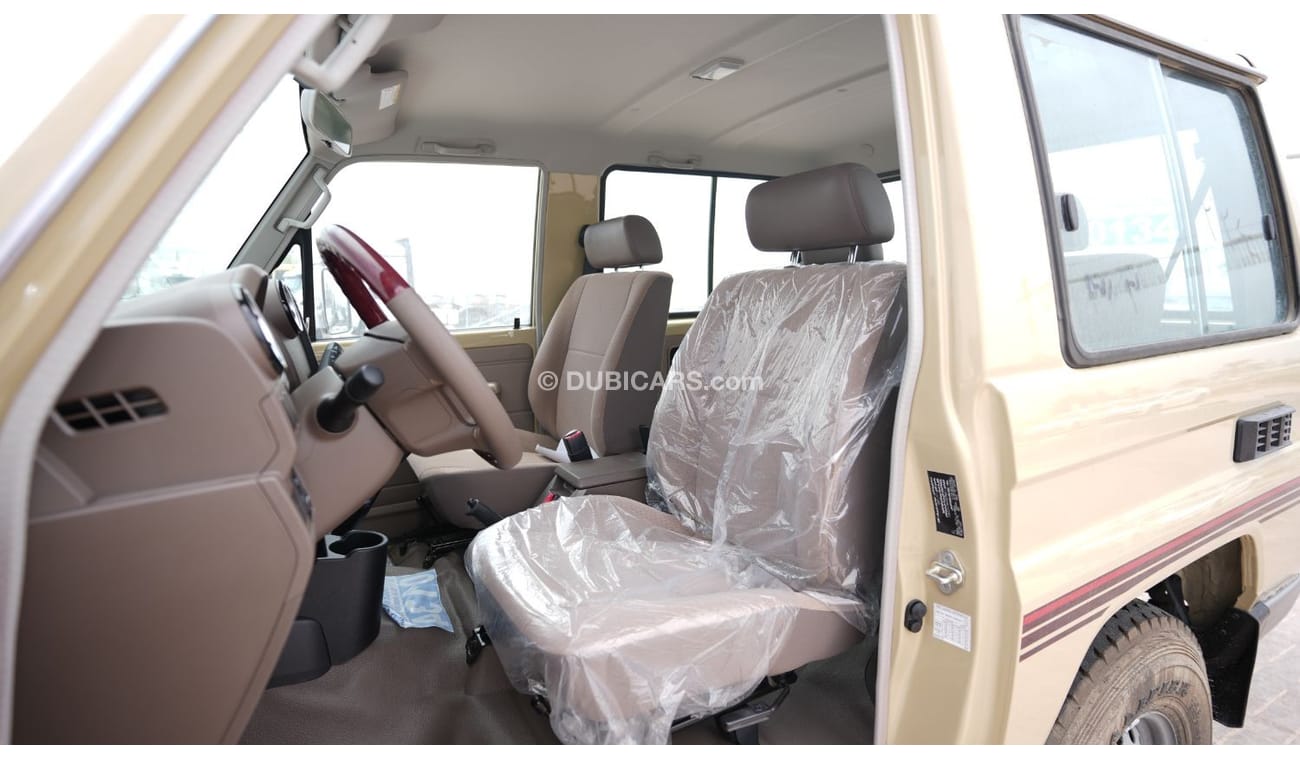 Toyota Land Cruiser 70 LC 71HARD TOP V6 4.0L PETROL  - 2 DOORS - 2022 - كبسوله ربع ونش ودفلوك