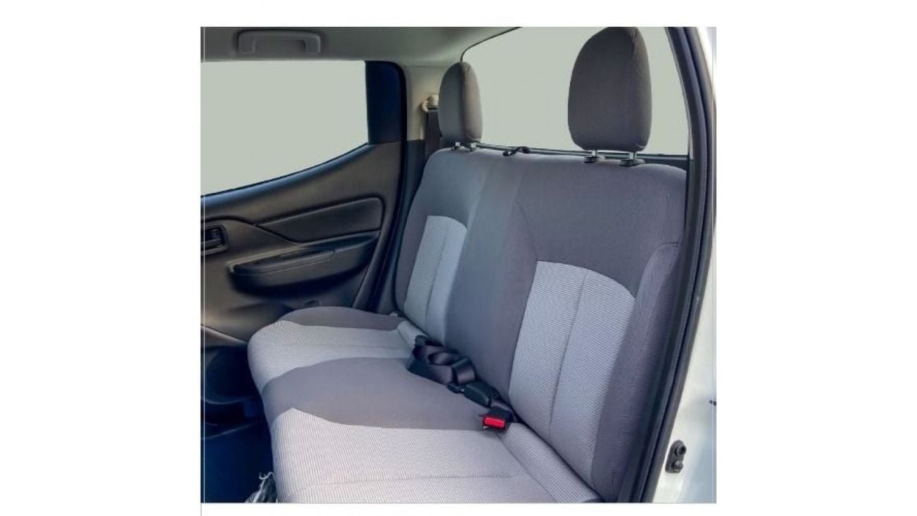ميتسوبيشي L200 2.4L Petrol D/C 2023YM
