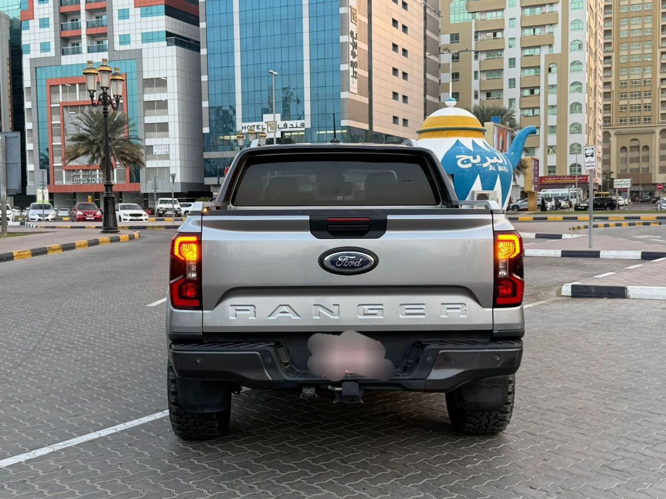 Ford Ranger FORD RANGER 2024 Model 3.0 v6 petrol Engine Colour sliver push start Transmission Automatic Interior