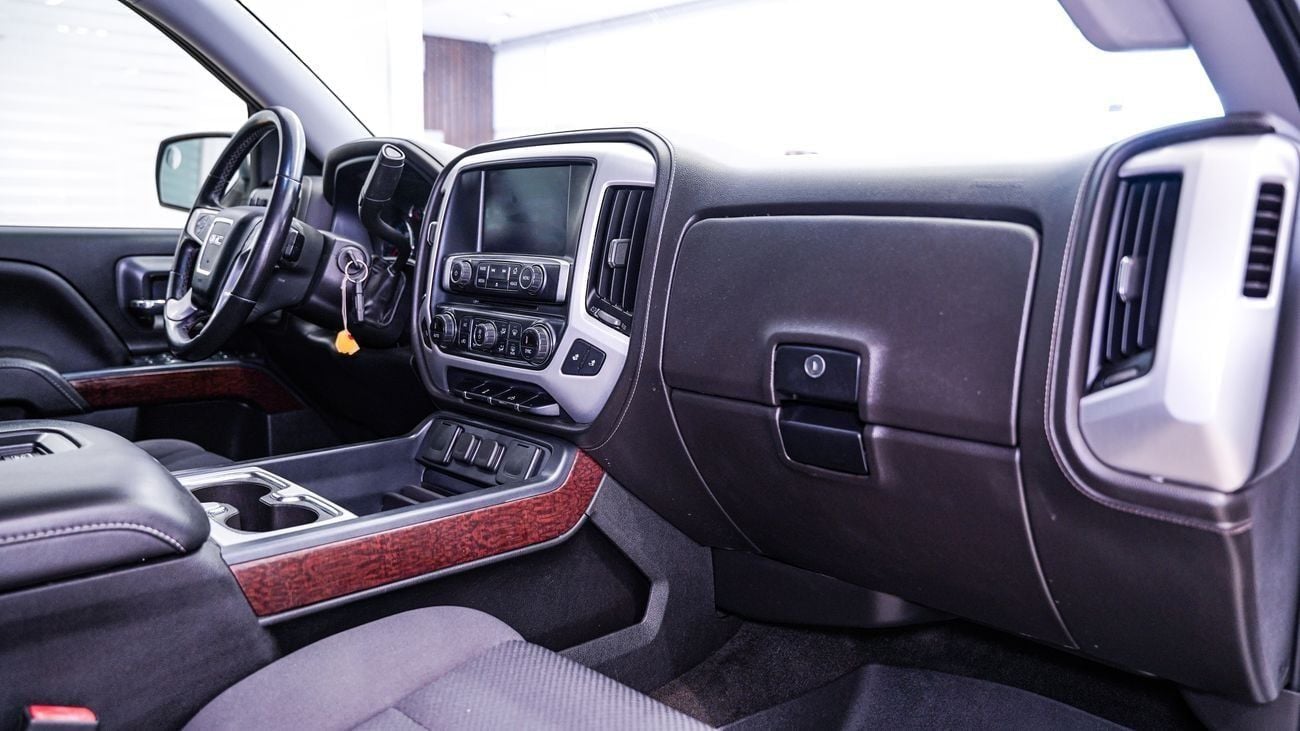 GMC Sierra 1500 CREWCAB SLT