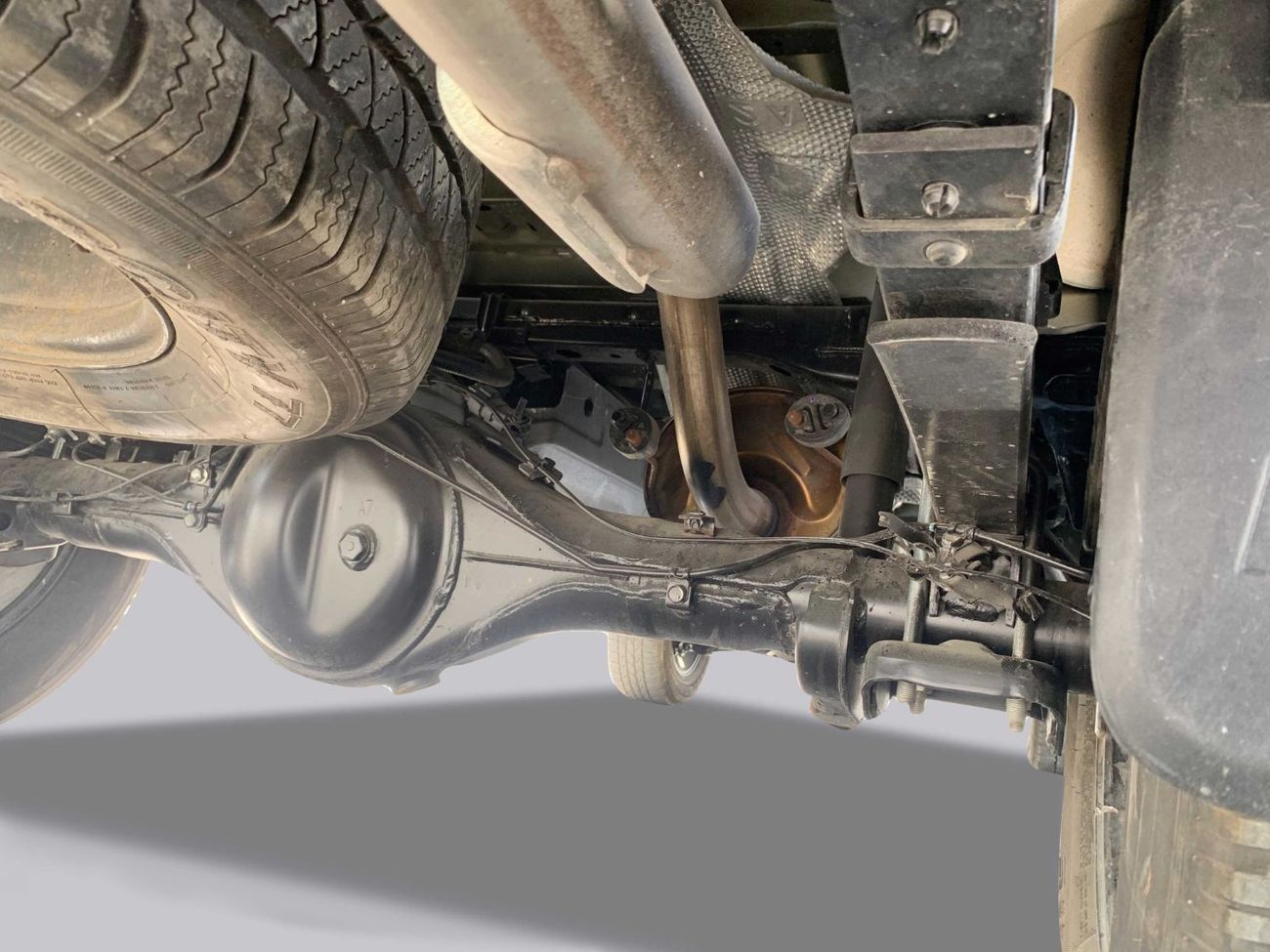 Toyota Hilux 4X4 (2.8L) DIESEL RIGHT HAND