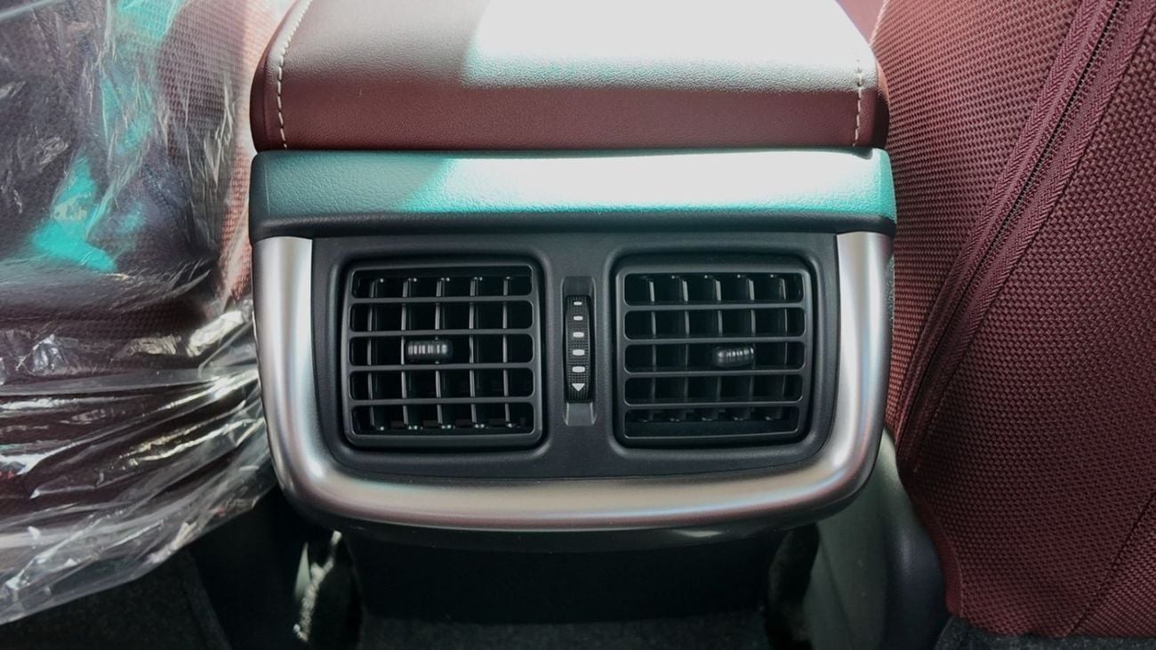 تويوتا هيلوكس TOYOTA HILUX SR5 4.0 V6 4WD A/T 2026