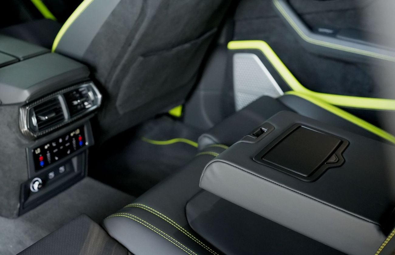 Lamborghini Urus PERFORMANTE