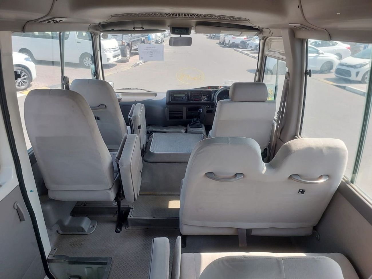 Toyota Coaster (RAMADAN OFFER) TOYOTA COASTER BUS RHD 2007 MODEL 4.0 L DIESEL MANUAL(PM51797)