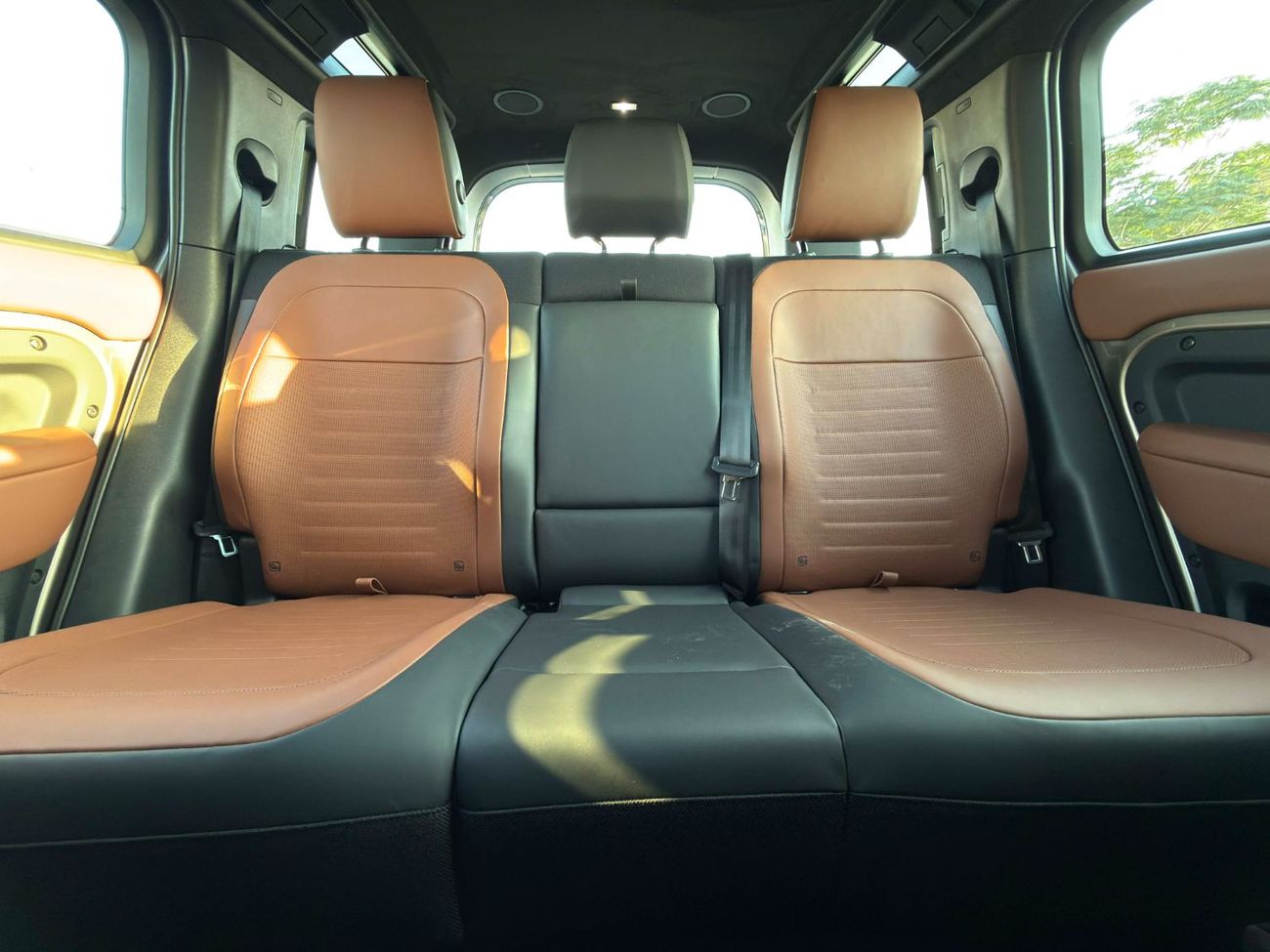 Land Rover Defender **2026**BRAND NEW GCC SPEC UNDER WARRANTY AND SERVICE