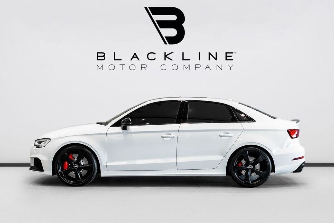Audi RS3 TFSI quattro 2.5L (400 HP) Sedan