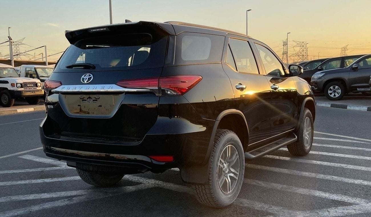 Toyota Fortuner TOYOTA FORTUNER 2.7 4x4 Mid Option Auto AC 2025 Model
