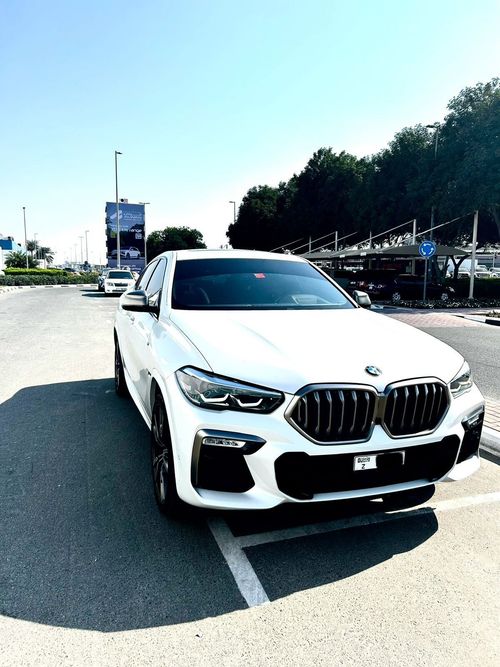 بي أم دبليو X6 M M 50 M engine power package