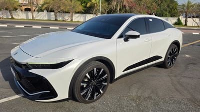 Toyota Crown Platinum