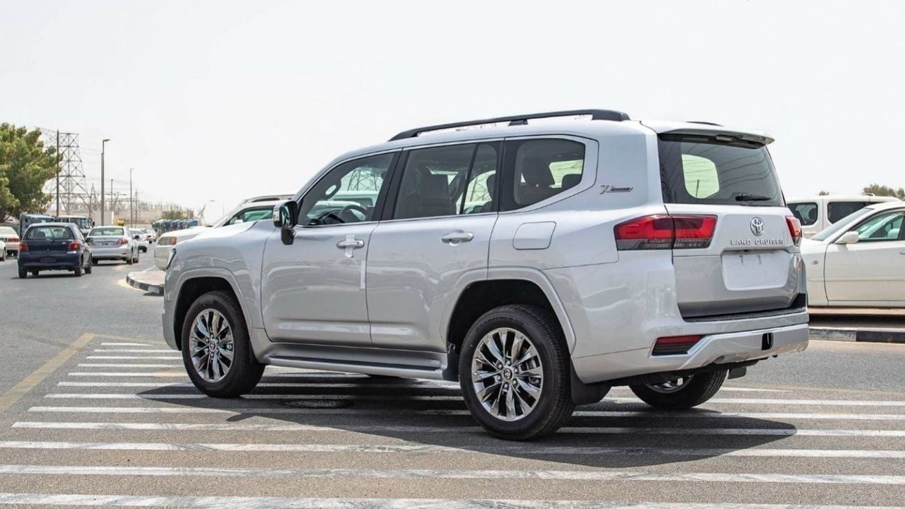 Toyota Land Cruiser TOYOTA LAND CRUISER LC300 VXR 3.3L DIEASEL FULL OPTION 2024