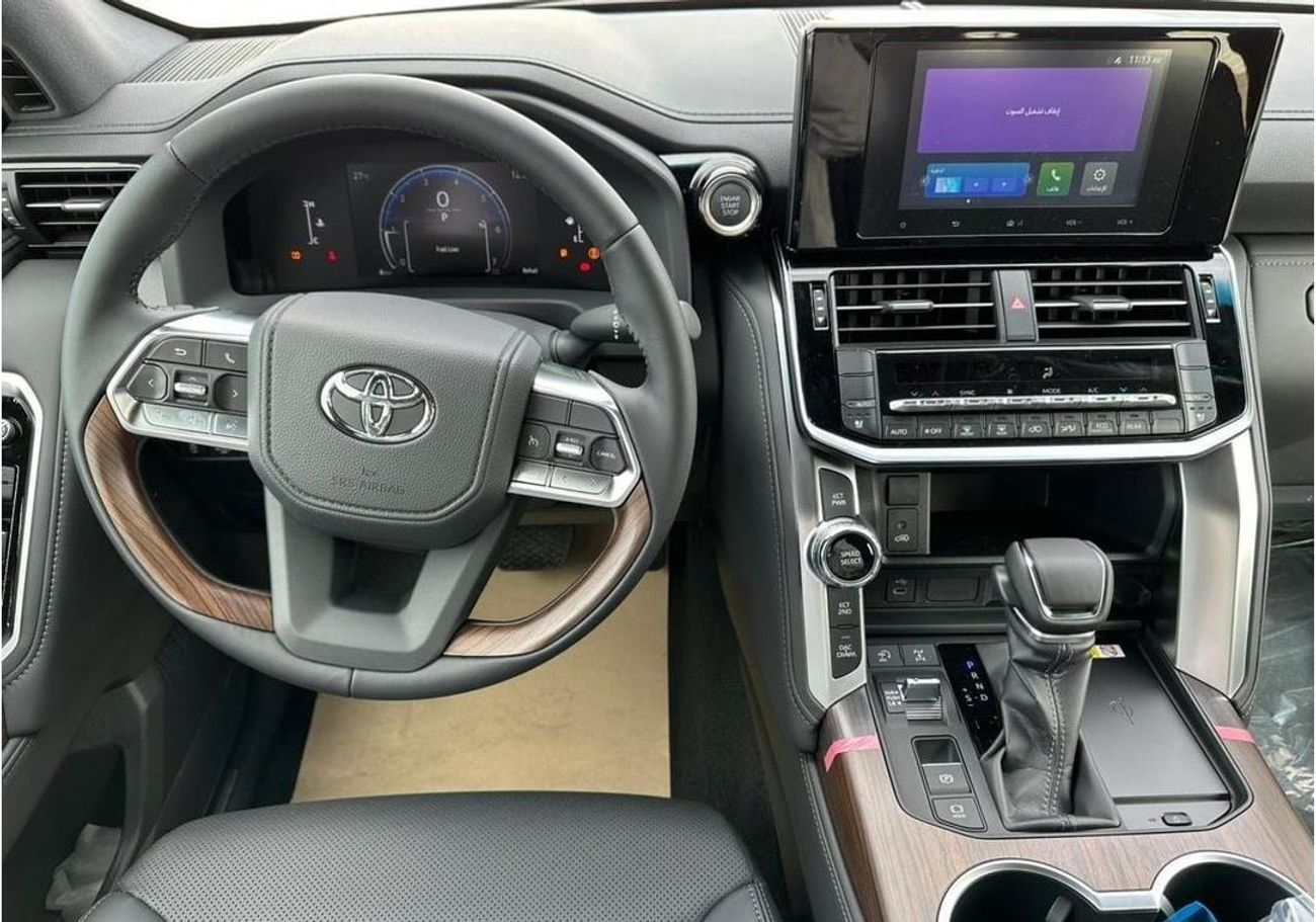 Toyota Land Cruiser 2025 Toyota Land Cruiser GXR 4.0L AT Petrol (Mid Option)