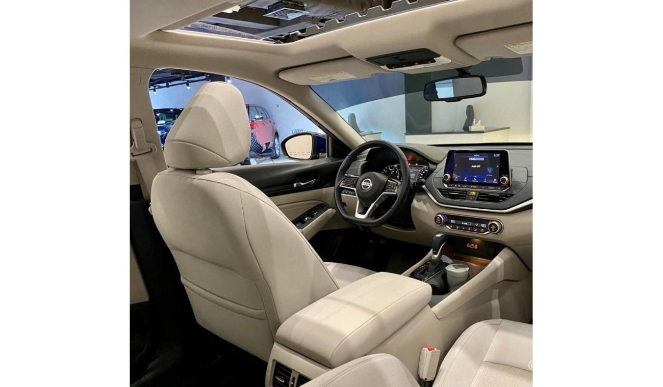 نيسان ألتيما 2019 Nissan Altima SV, Nissan Warranty, Low KMs, GCC