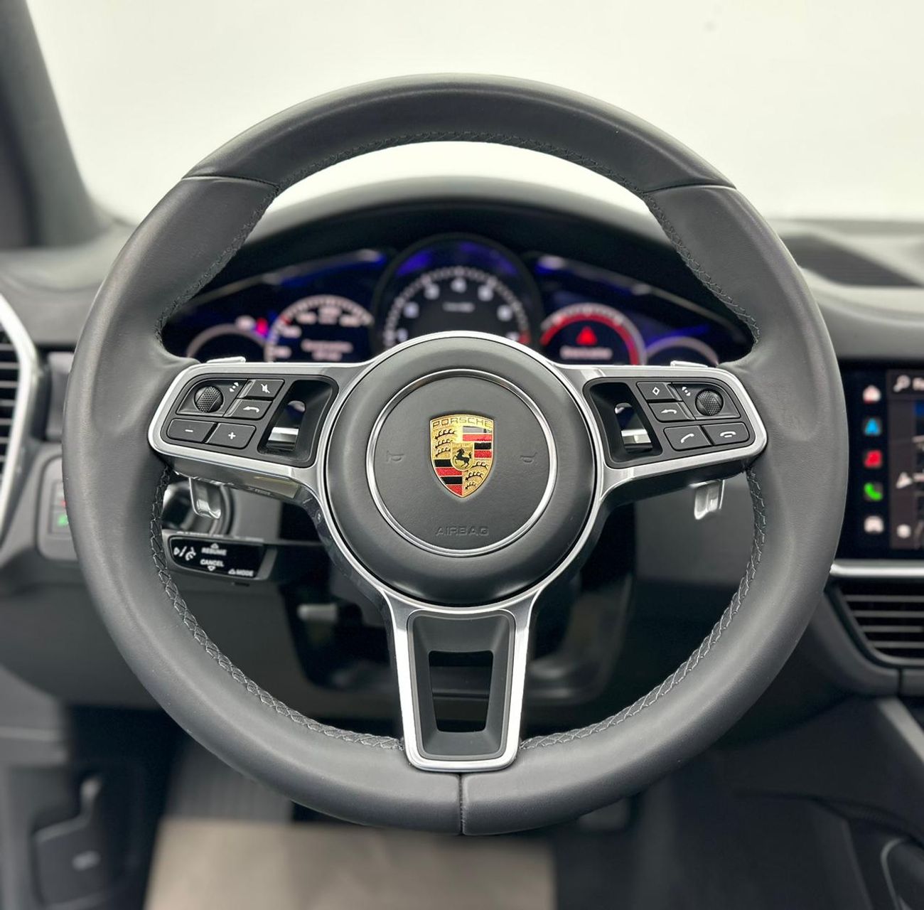 بورش كايان 2023 Porsche Cayenne Platinum Edition, 1 Year Unlimited KM Warranty, Service History, Excellent Cond